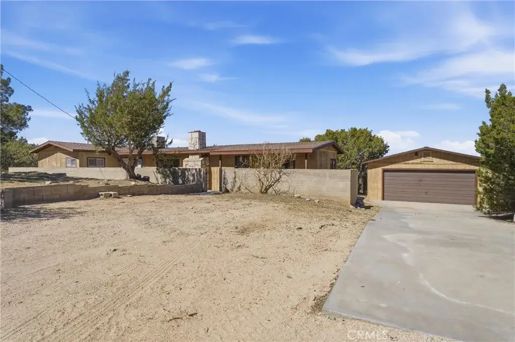 12515 Nearwood Road, Juniper Hills, CA 93553 - #1