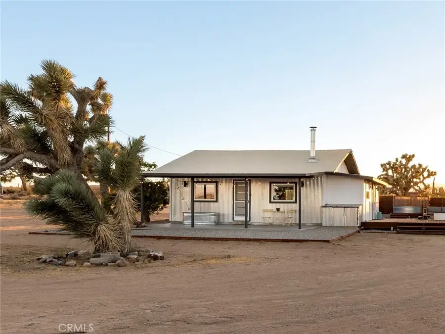 3120 Hilton Avenue, Yucca Valley, CA 92284 - #2