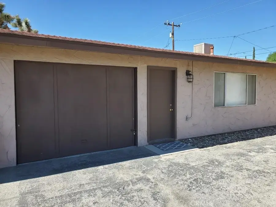 6434 Linda Lee, Yucca Valley, CA 92284 - #2