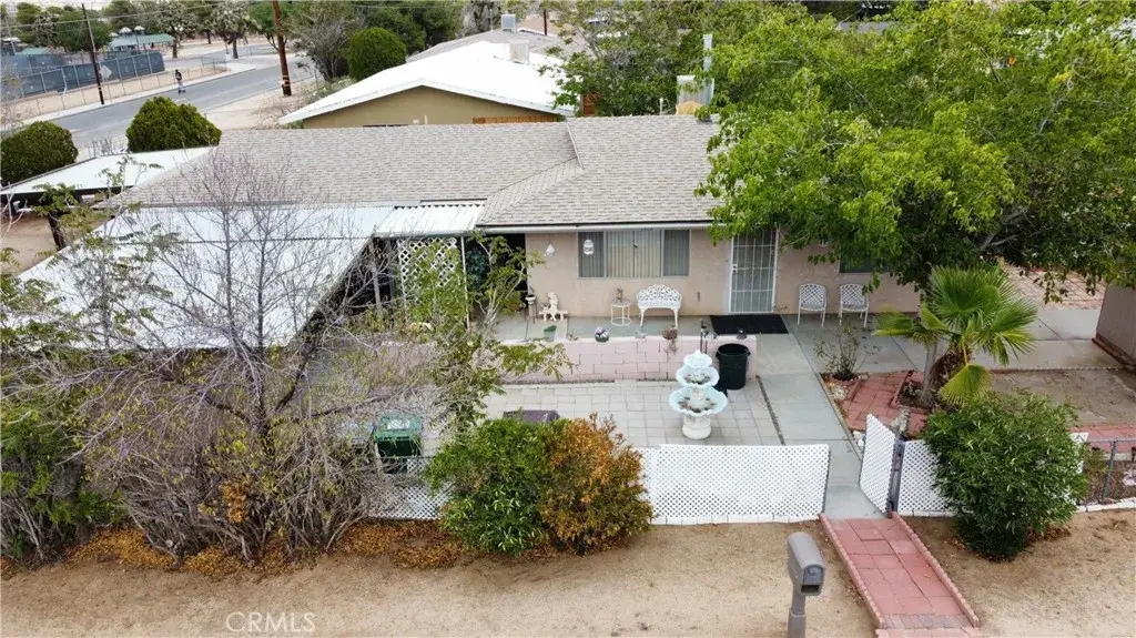 7715 Hopi Trail, Yucca Valley, CA 92284 - #1
