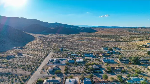 7062 Estrella, 29 Palms, CA 92277