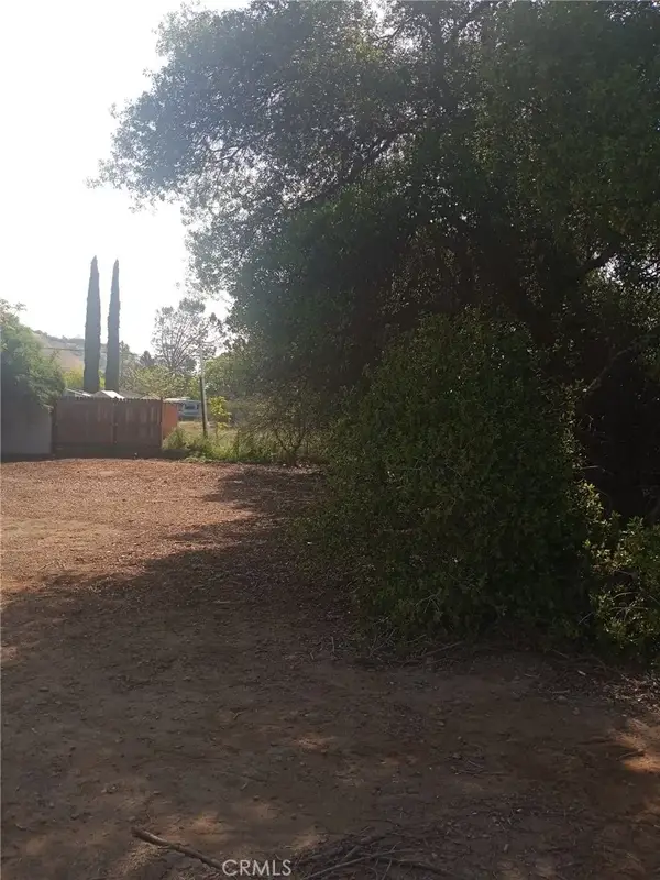 3362 7th, Clearlake, CA 95422