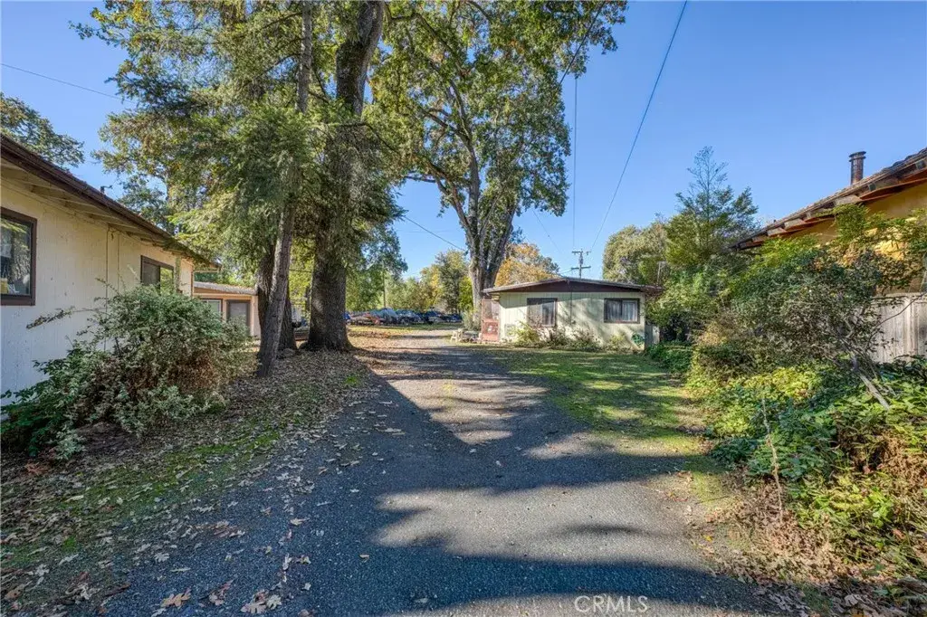 14051 Lakeshore Drive #5 & 6, Clearlake, CA 95422 - Image #1