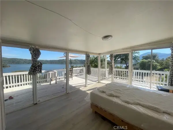 11633 Lakeview Drive, Clearlake Oaks, CA 95423