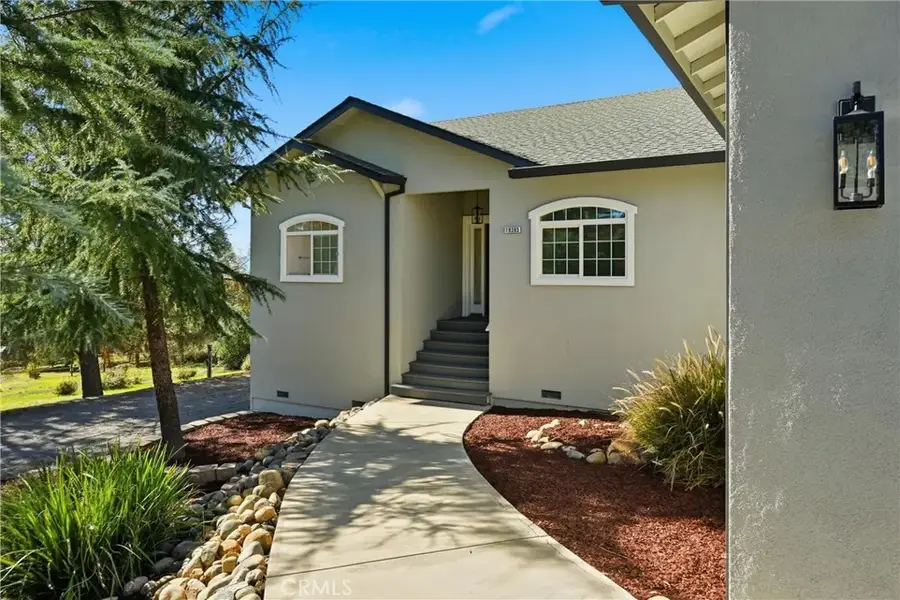 19285 Ravenhill, Hidden Valley Lake, CA 95467 - Image #3