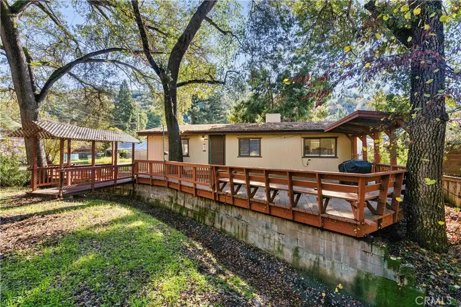 2305 Alta Vista, Lucerne, CA 95458 - Image #3