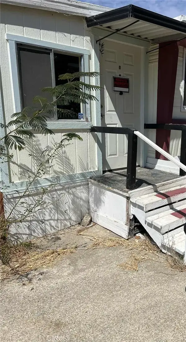 6839 Howard Avenue, Nice, CA 95464