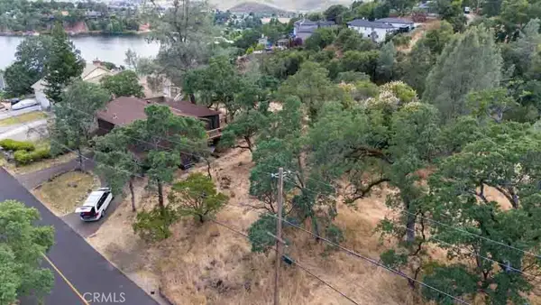 18337 North Shore, Hidden Valley Lake, CA 95467