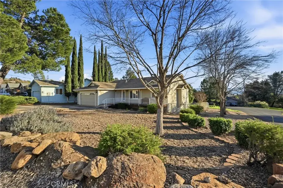 19093 Ravenhill Road, Hidden Valley Lake, CA 95467 - #3