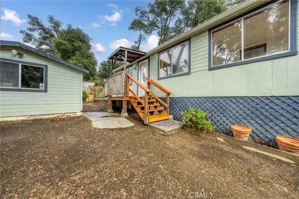3155 Buckingham Way, Nice, CA 95464