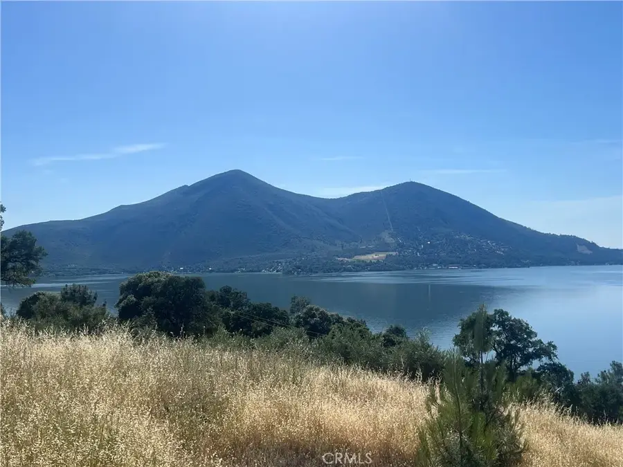 2995 Oak Crest, Clearlake, CA 95422 - #2