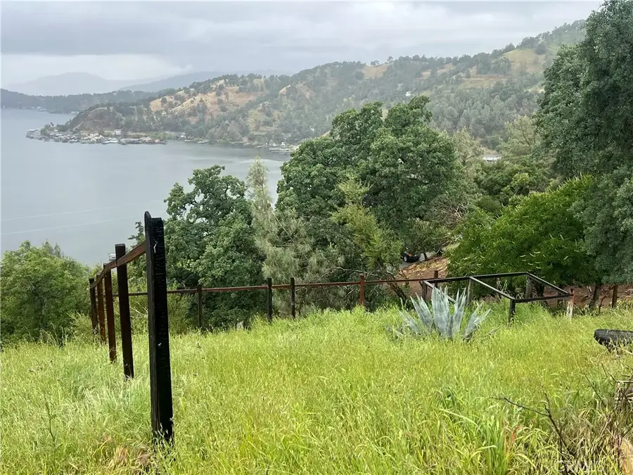 2995 Oak Crest, Clearlake, CA 95422 - #3