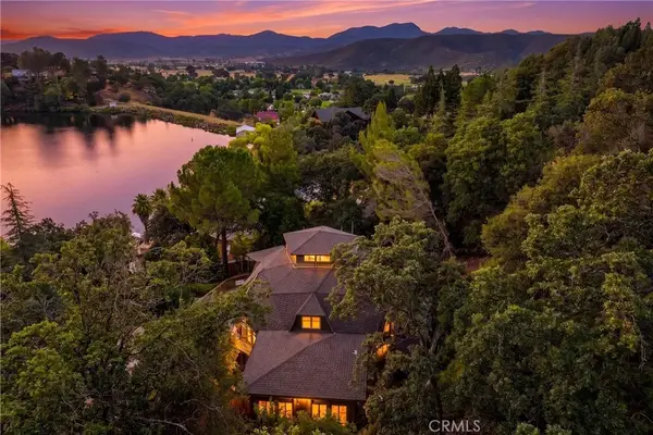 16945 Knollview, Hidden Valley Lake, CA 95467