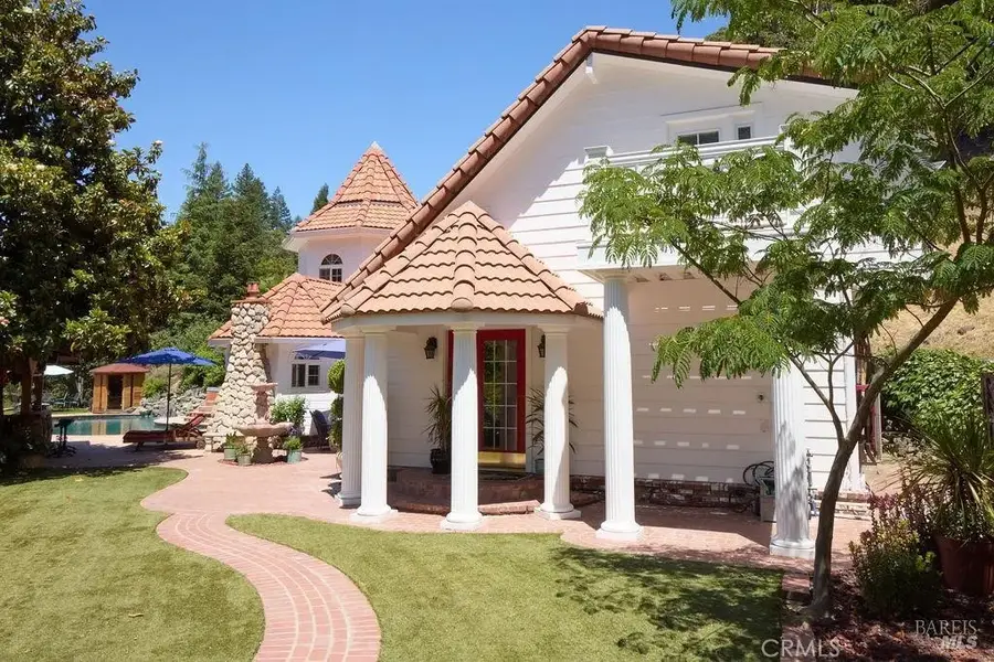 19400 Scenic Drive, Redwood Valley, CA 95470 - #2