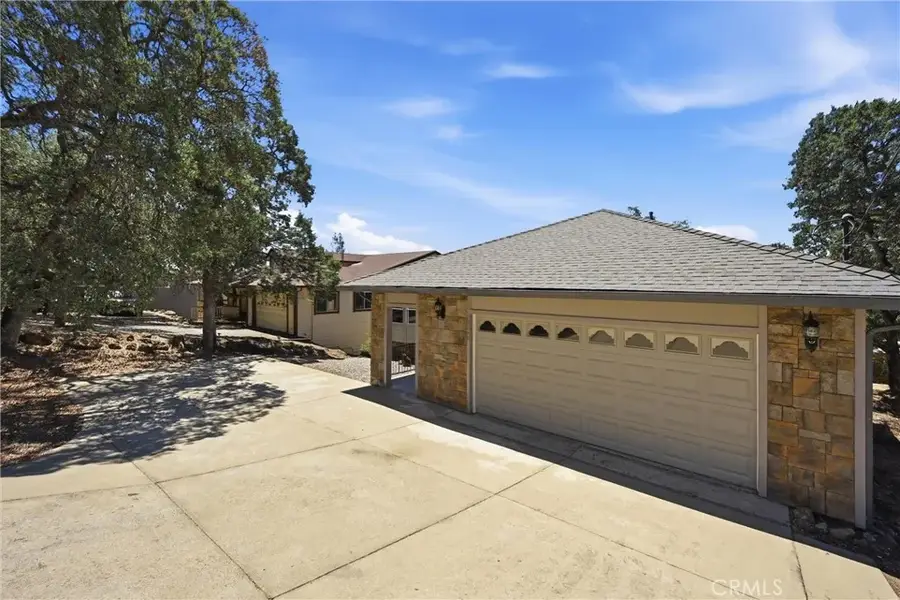 18649 Deer Hill, Hidden Valley Lake, CA 95467 - #3