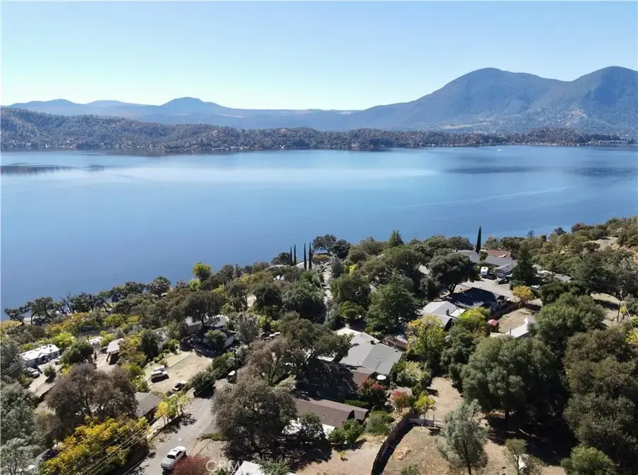 11633 Lakeview Drive, Clearlake Oaks, CA 95423 - #3