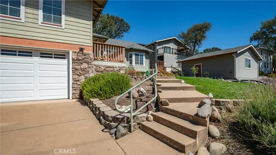 19516 Mountain Meadow N. North, Hidden Valley Lake, CA 95467 - #2