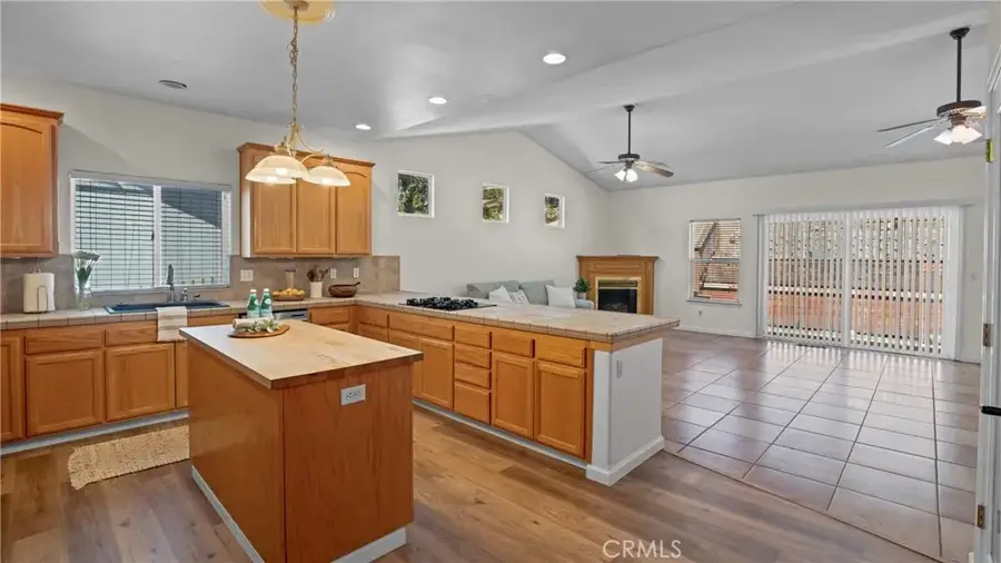 19516 Mountain Meadow N. North, Hidden Valley Lake, CA 95467 - #3