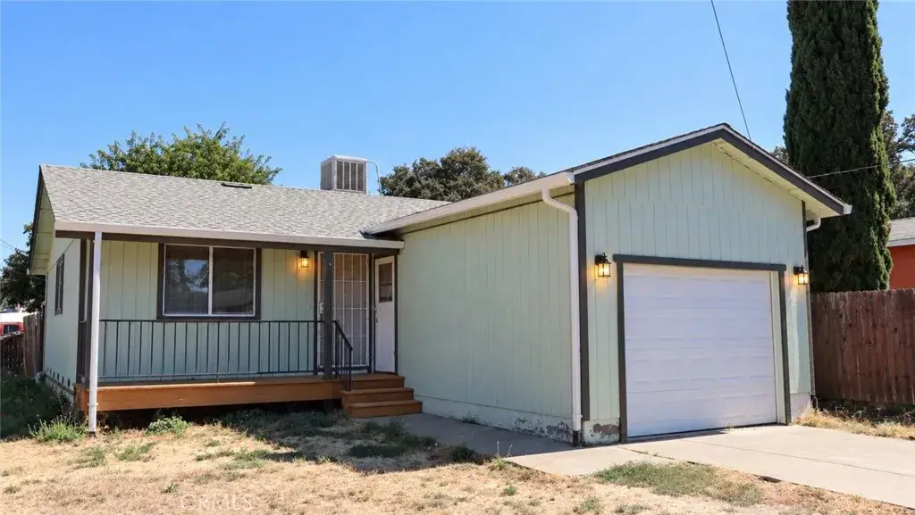 3910 Vista Robles Way, Clearlake, CA 95422 - #1
