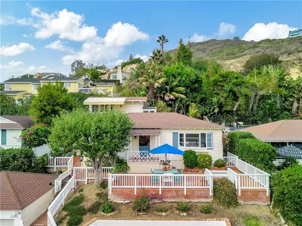 924 Park Avenue, Laguna Beach, CA 92651