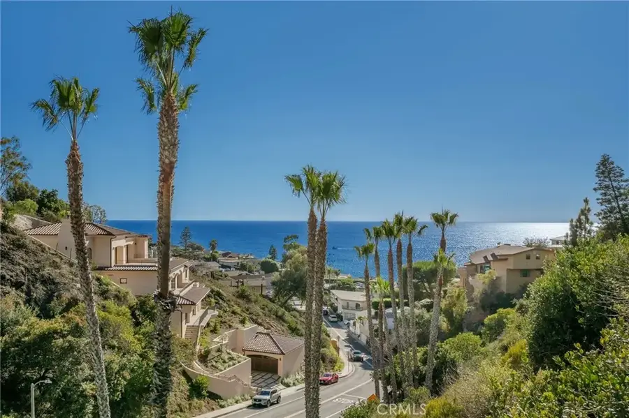 426 Nyes Place, Laguna Beach, CA 92651 - Image #2
