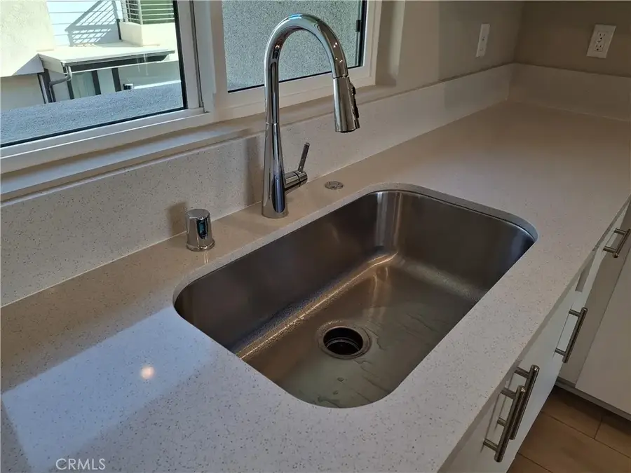 109 S Laxore Street #303, Anaheim, CA 92804 - Image #2