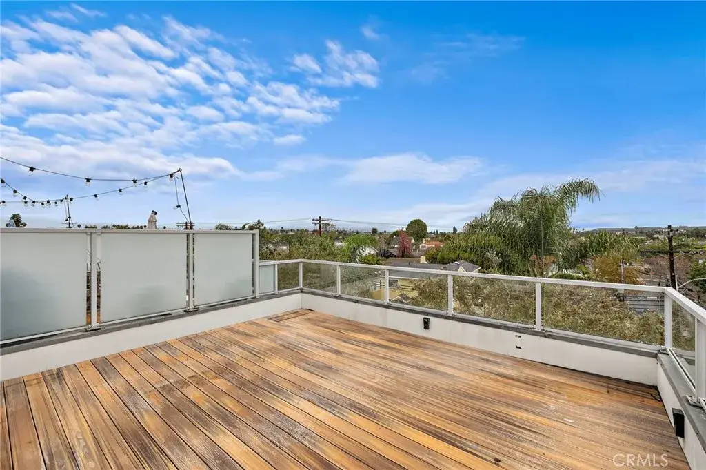 4151 Redwood Avenue #106, Los Angeles, CA 90066 - Image #1