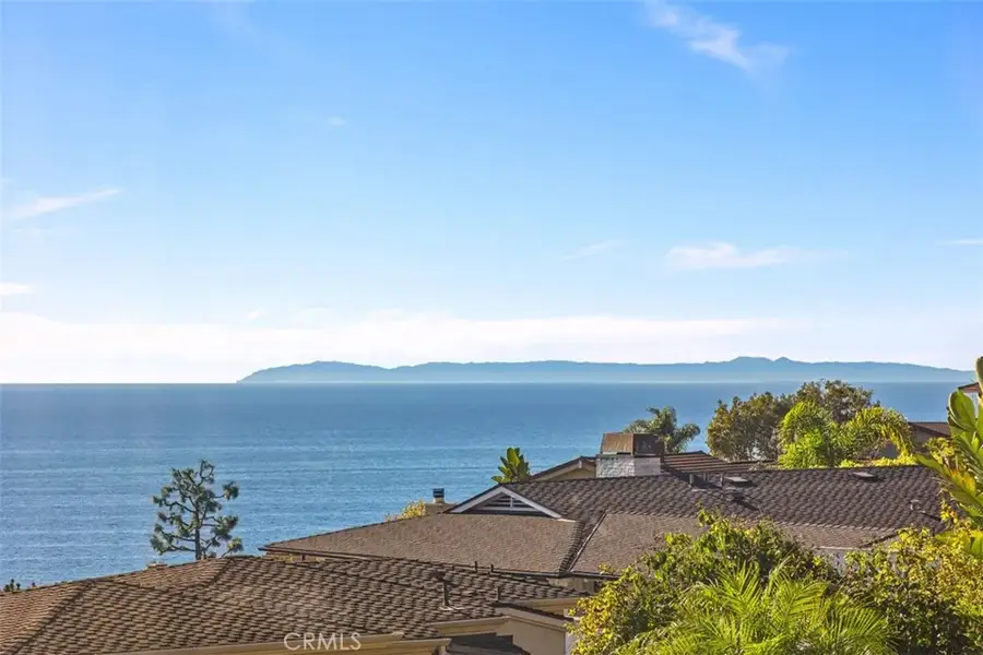 2 N Vista De La Luna, Laguna Beach, CA 92651 - Image #3