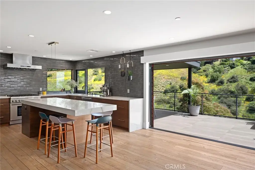 1435 Cerritos Drive, Laguna Beach, CA 92651 - Image #1