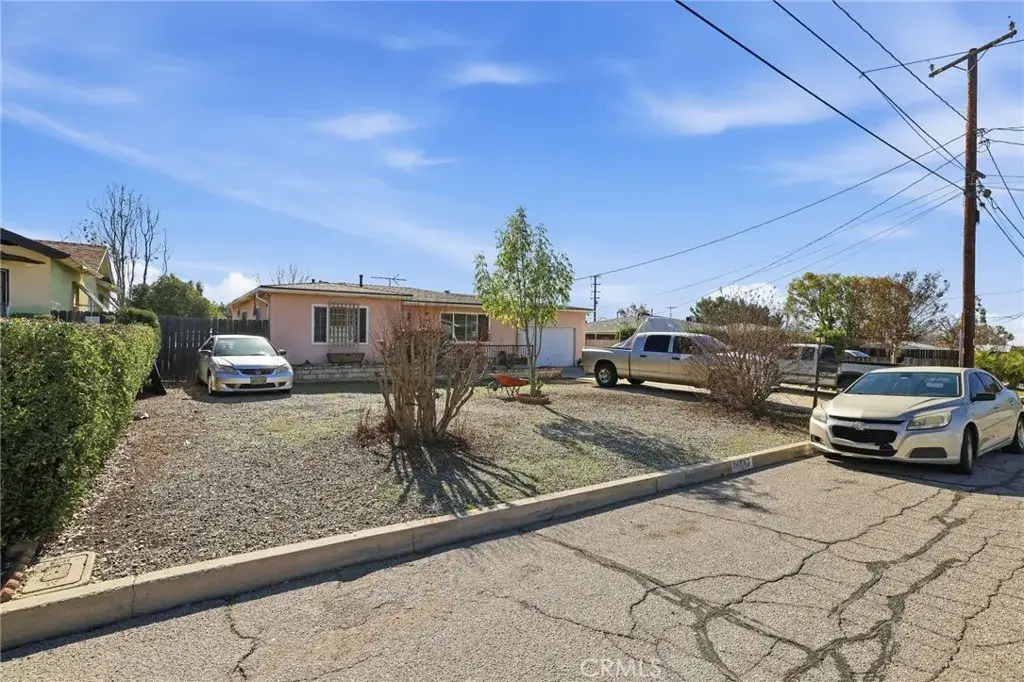 34543 Avenue C, Yucaipa, CA 92399 - #1