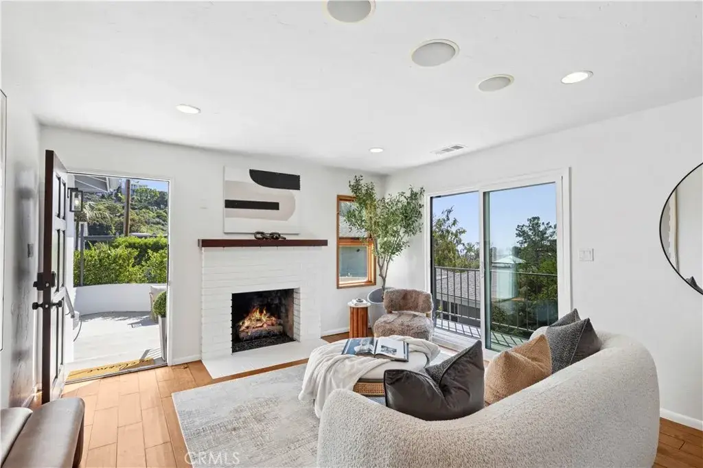 991 Meadowlark Drive, Laguna Beach, CA 92651 - #1