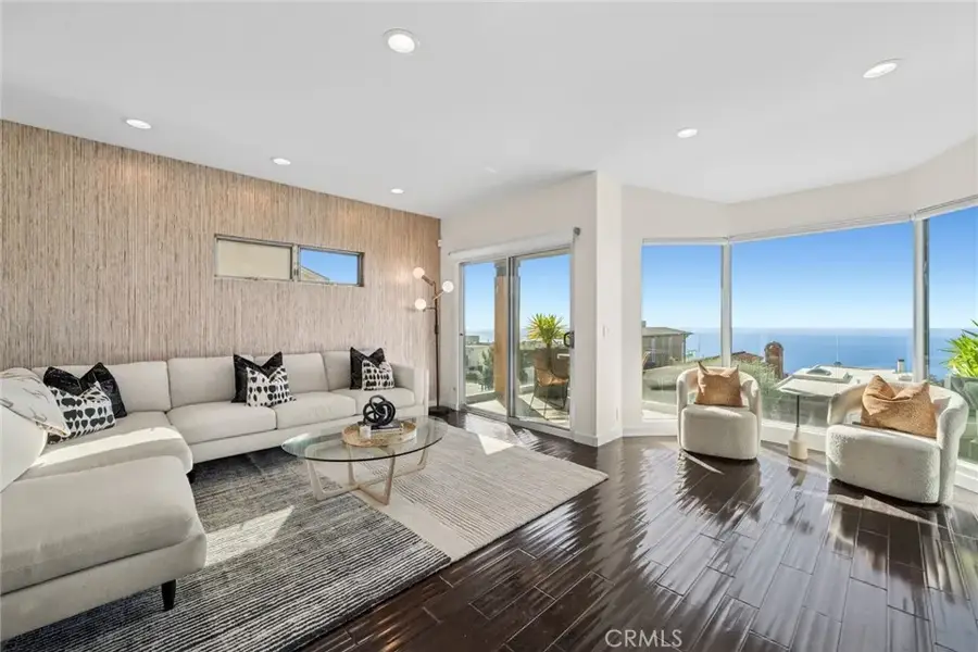 928 Quivera, Laguna Beach, CA 92651 - #3