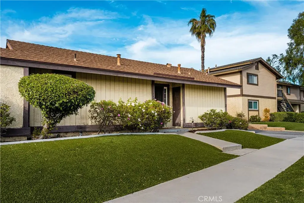 1403 E Sail Ave, Orange, CA 92865 - #1