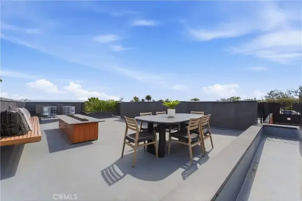 11702 Charnock Road, Los Angeles, CA 90066