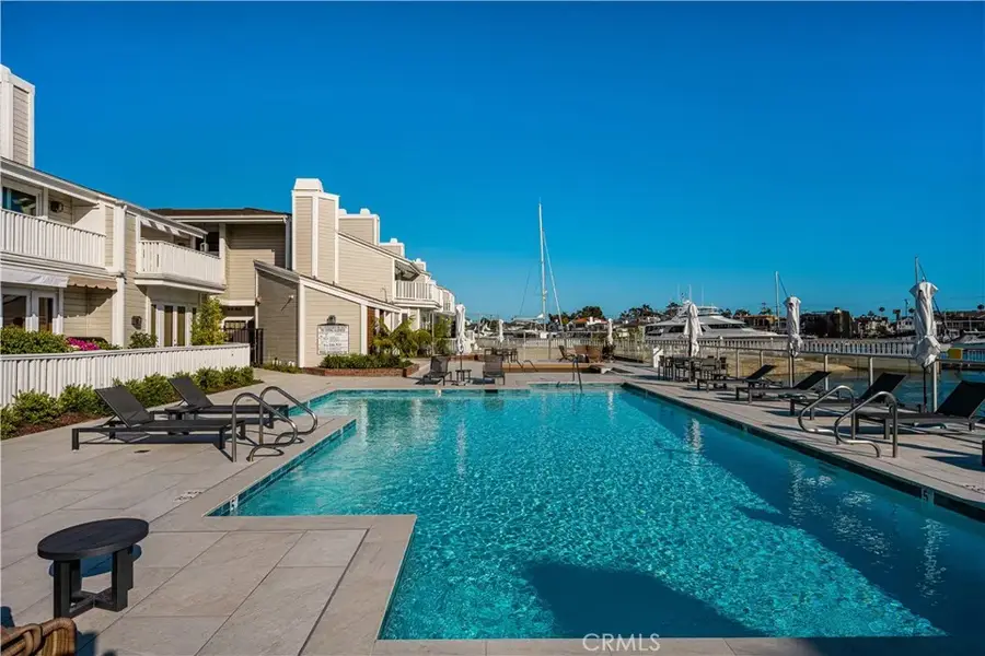 994 Bayside Cove, Newport Beach, CA 92660 - #3