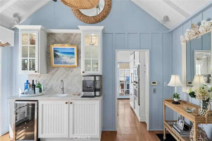 376 Diamond, Laguna Beach, CA 92651 - #3