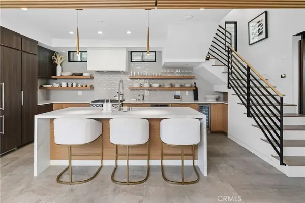 426 Marguerite Ave, Corona Del Mar, CA 92625