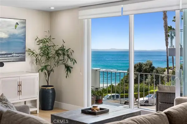 520 Cliff Drive #202, Laguna Beach, CA 92651