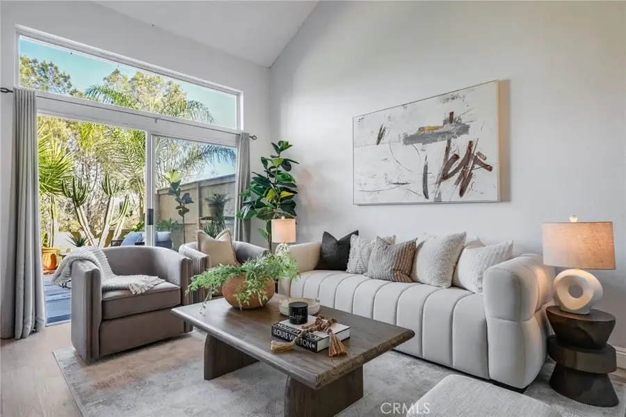 10 Acorn, Aliso Viejo, CA 92656 - #2