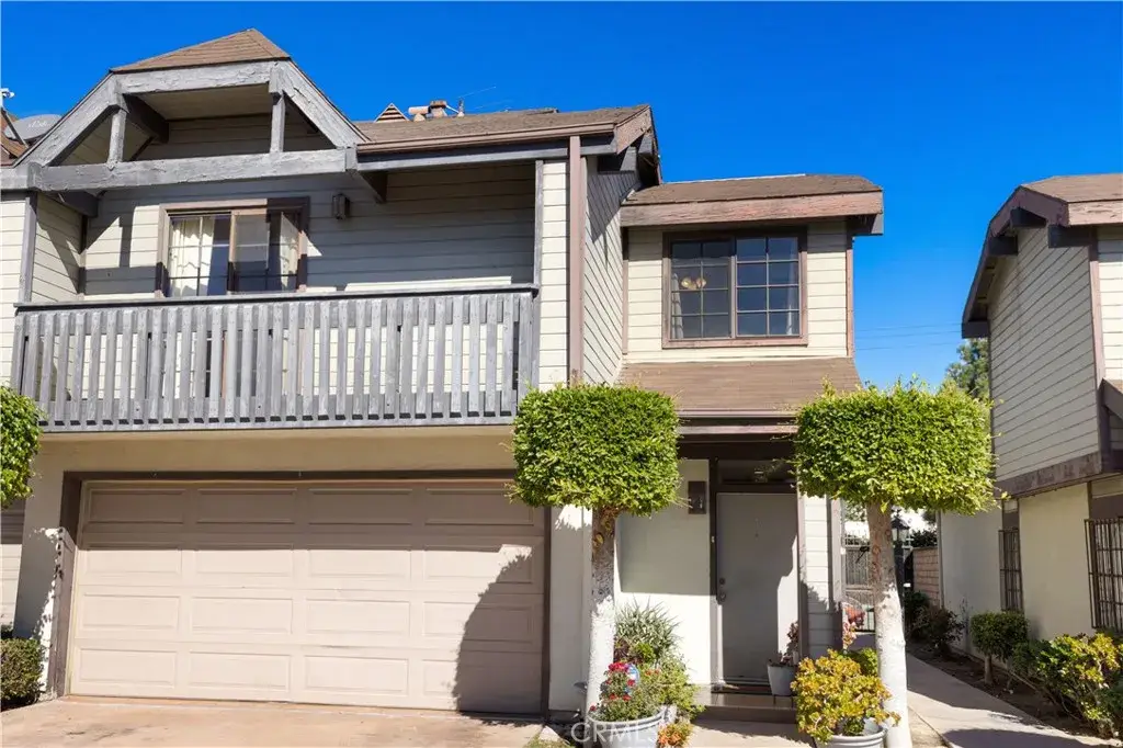 6000 Arbutus Avenue #F, Huntington Park, CA 90255 - Image #1