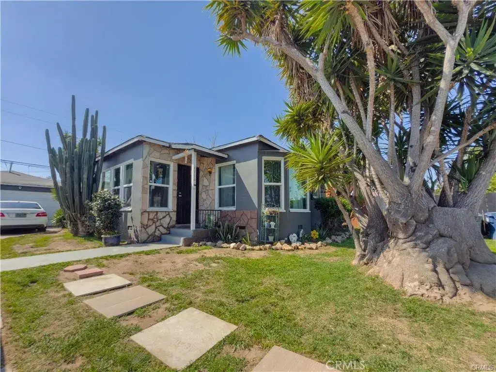 4810 E San Luis Street, Compton, CA 90221 - Image #1