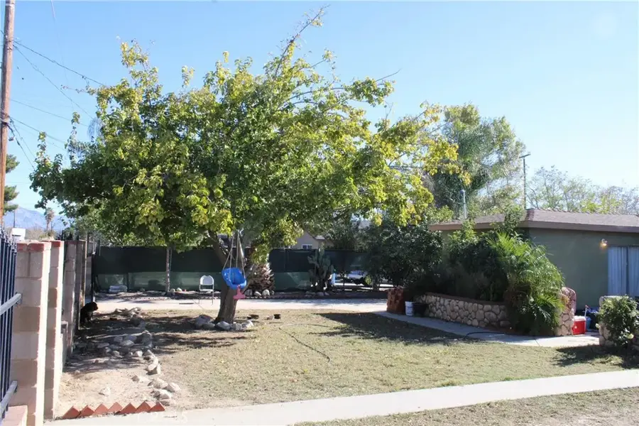2225 W Lincoln, San Bernardino, CA 92411 - Image #2