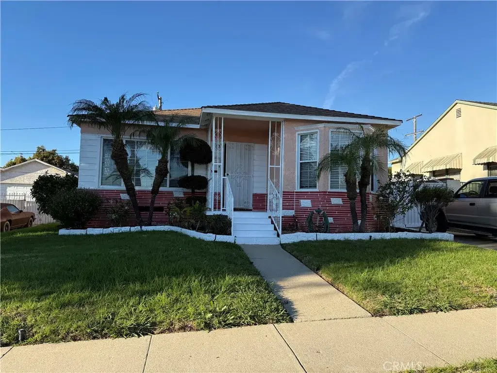 1917 Lohengrin, Los Angeles, CA 90047 - Image #1