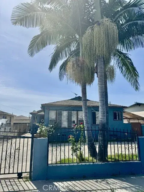 904 E Stockton, Compton, CA 90221 - #3