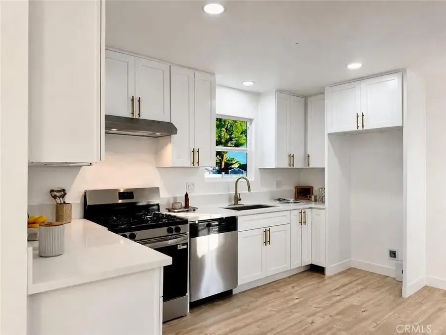 13345 Ottoman, Pacoima, CA 91331 - #3