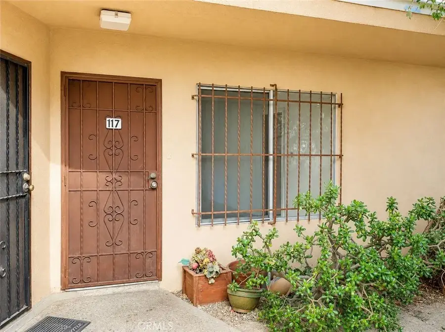 410 N Market Street #17, Inglewood, CA 90302 - #2
