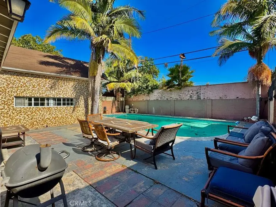 2980 Oakwood Avenue, Lynwood, CA 90262 - #2