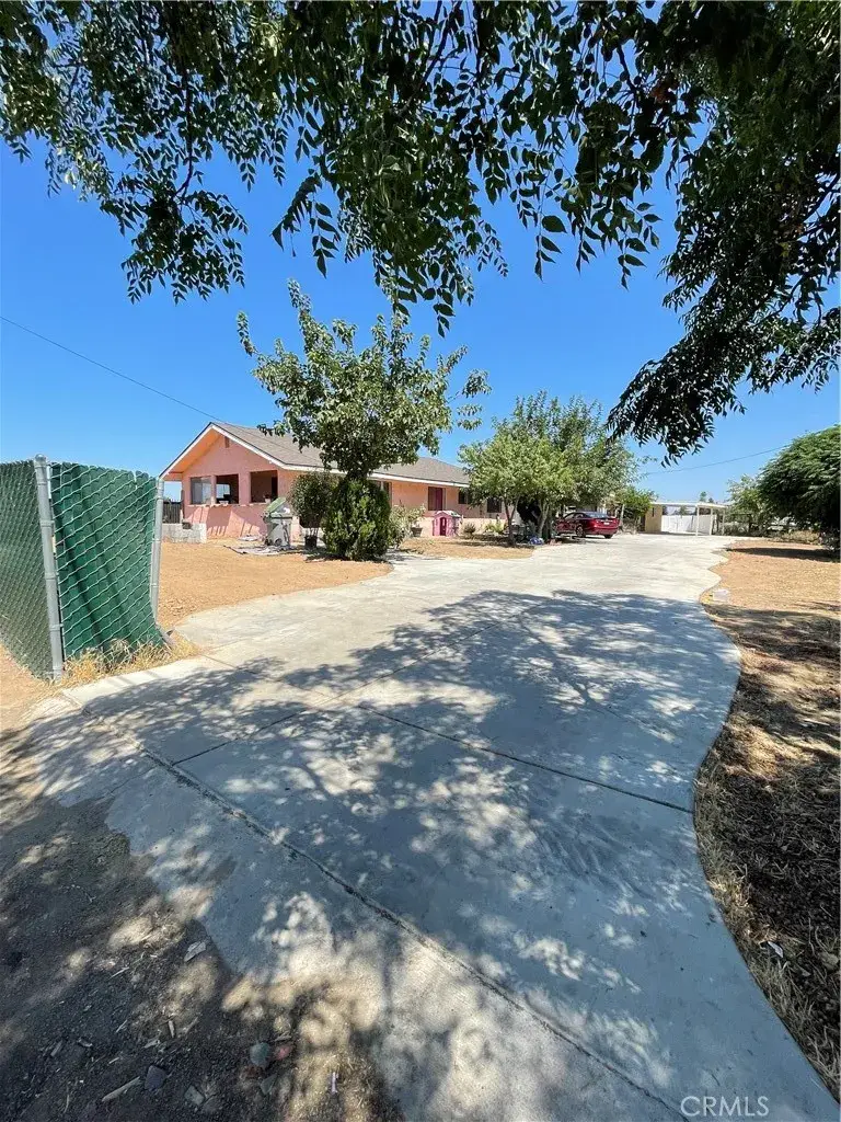 3686 W Dudley, Fresno, CA 93722 - #2