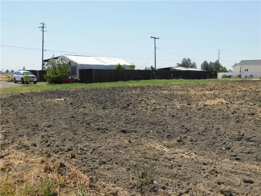 21477 Reynolds, Dos Palos, CA 93620 - Image #3