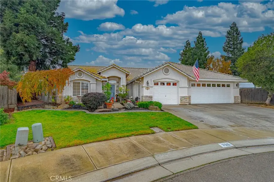 726 Nighthawk, Merced, CA 95340 - Image #3